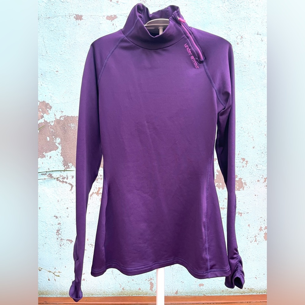 NWT- Under Armour Performance Heatgear Top